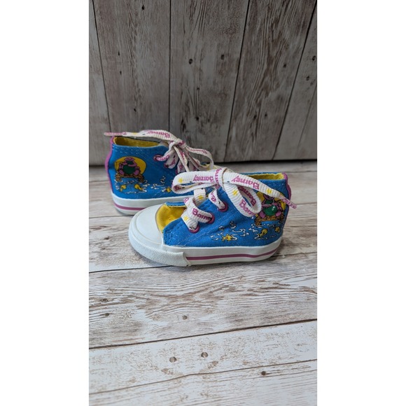 Vintage 1993 Barney sneaker shoes size 3